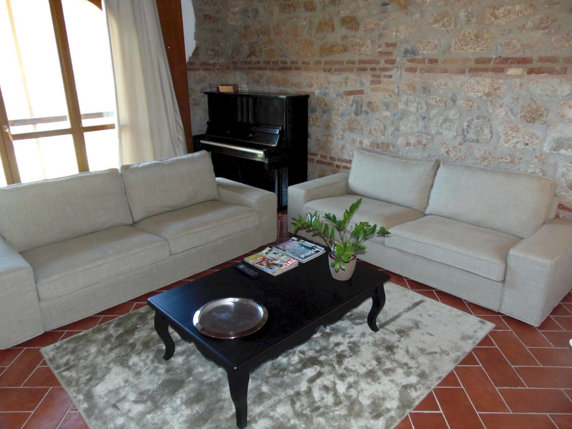 Il Casale Degli Ulivi - Agriturismo - Tenimenti Leone Lanuvio Eksteriør bilde